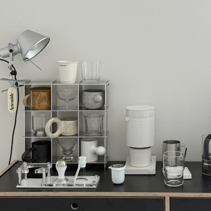 Minimalistische aluminiumleger - Kitchen Zo recensie en prijs